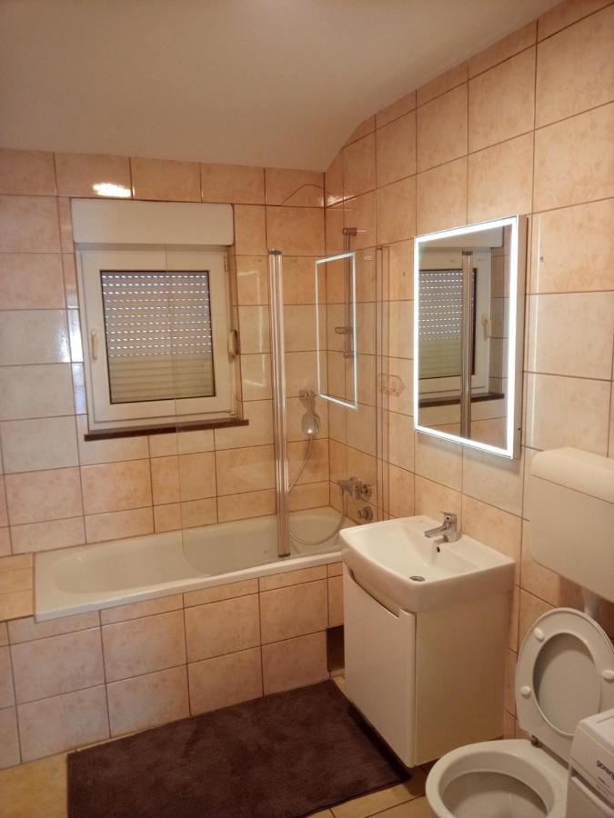 Apartment Faraon Free Private Parking Мостар Екстериор снимка