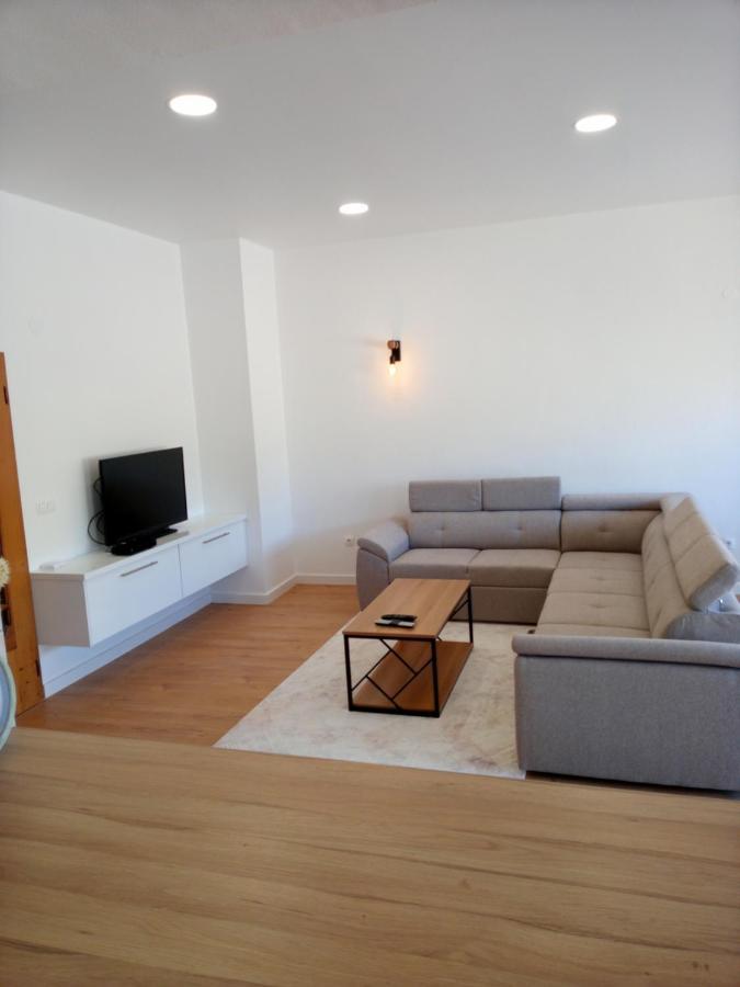 Apartment Faraon Free Private Parking Мостар Екстериор снимка